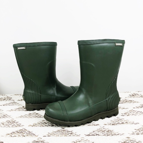 sorel joan short rain boots